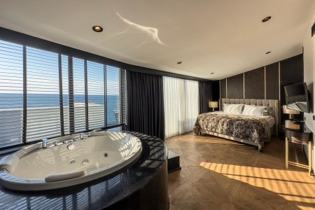 Charisma Deluxe - 141