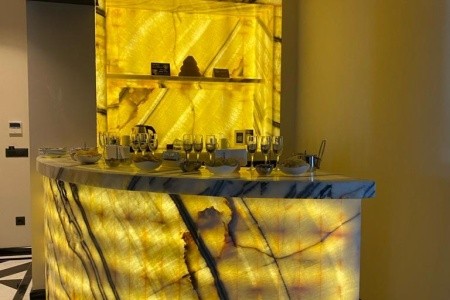 Charisma Deluxe - 142