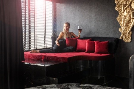 Charisma Deluxe - 147