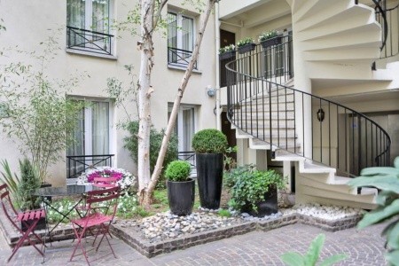 Francúzsko Paríž Le Patio Bastille 13 dňový pobyt Raňajky Letecky Letisko: Praha September 2025 (23/09/25- 5/10/25)