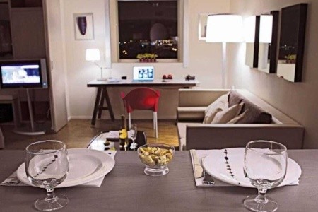 Francúzsko  Standing Hotel Suites By Actisource 9 dňový pobyt Polpenzia Letecky Letisko: Praha September 2025 (29/09/25- 7/10/25)