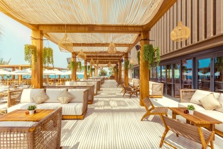 Spojené arabské emiráty Ras Al Khaimah Mövenpick Resort Marjan Island (Ras Al Khaimah) 11 dňový pobyt Polpenzia Letecky Letisko: Praha April 2026 (25/04/26- 5/05/26)