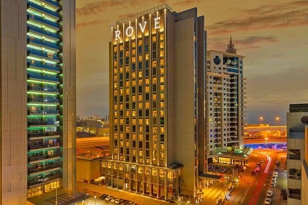 Spojené arabské emiráty Dubaj Rove Dubai Marina 8 dňový pobyt Raňajky Letecky Letisko: Varšava January 2026 (11/01/26-18/01/26)