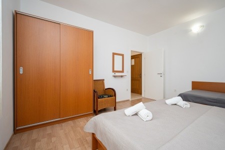 Apartmány 3298-1351 - 98