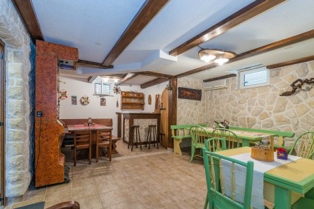 Chorvátsko Severná Dalmácia Apartmány 3298-3609 8 dňový pobyt Bez stravy Vlastná July 2026 (20/07/26-27/07/26)