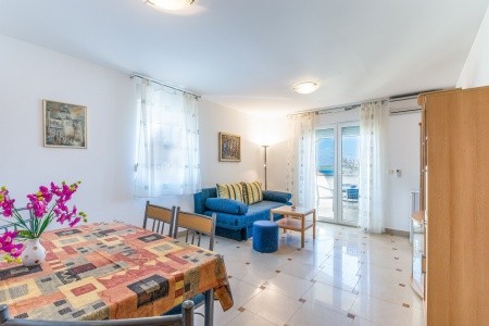 Chorvátsko Severná Dalmácia Apartmány 3298-3609 8 dňový pobyt Bez stravy Vlastná July 2026 (20/07/26-27/07/26)