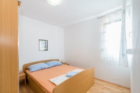 Chorvátsko Severná Dalmácia Apartmány 3298-3609 8 dňový pobyt Bez stravy Vlastná July 2026 (20/07/26-27/07/26)