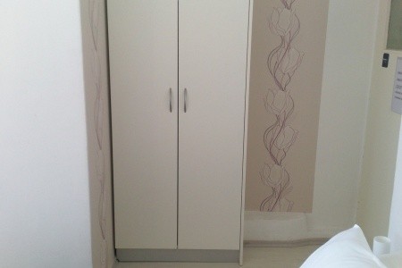 Pokoje 3298-7568 - 7