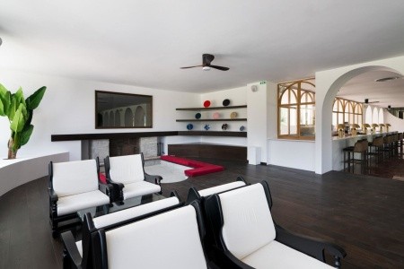 Grécko Chalkidiki Kassandra Palace & Spa 12 dňový pobyt Polpenzia Letecky Letisko: Praha October 2025 ( 1/10/25-12/10/25)