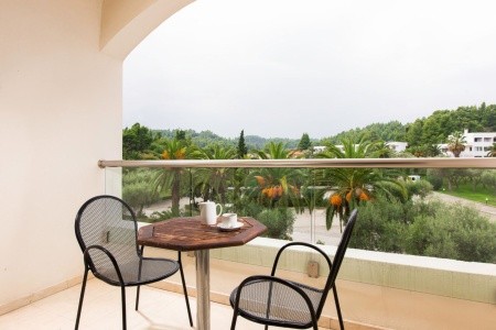 Grécko Chalkidiki Kassandra Palace & Spa 12 dňový pobyt Polpenzia Letecky Letisko: Praha October 2025 ( 1/10/25-12/10/25)