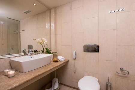 Grécko Chalkidiki Kassandra Palace & Spa 12 dňový pobyt Polpenzia Letecky Letisko: Praha October 2025 ( 1/10/25-12/10/25)