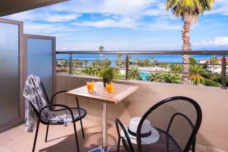 Grécko Chalkidiki Kassandra Palace & Spa 12 dňový pobyt Polpenzia Letecky Letisko: Praha October 2025 ( 1/10/25-12/10/25)