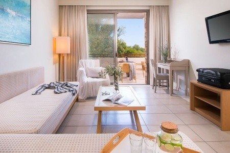 Grécko Chalkidiki Kassandra Palace & Spa 12 dňový pobyt Polpenzia Letecky Letisko: Praha October 2025 ( 1/10/25-12/10/25)