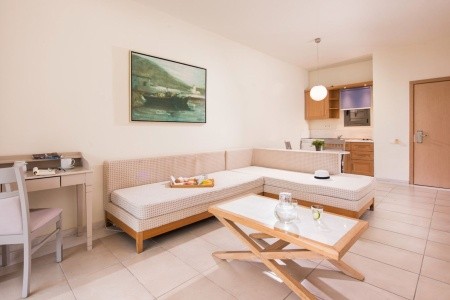 Grécko Chalkidiki Kassandra Palace & Spa 12 dňový pobyt Polpenzia Letecky Letisko: Praha October 2025 ( 1/10/25-12/10/25)