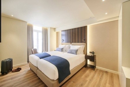 Portugalsko Lisabon Moon & Sun Lisboa 5 dňový pobyt Raňajky Letecky Letisko: Viedeň February 2026 ( 7/02/26-11/02/26)