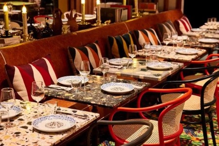 Portugalsko Lisabon Mama Shelter Lisboa 4 dňový pobyt Raňajky Letecky Letisko: Viedeň December 2025 (28/12/25-31/12/26)