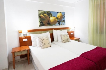 Kanárske ostrovy Tenerife Coral Compostela Beach 6 dňový pobyt Polpenzia Letecky Letisko: Budapešť October 2026 (11/10/26-16/10/26)