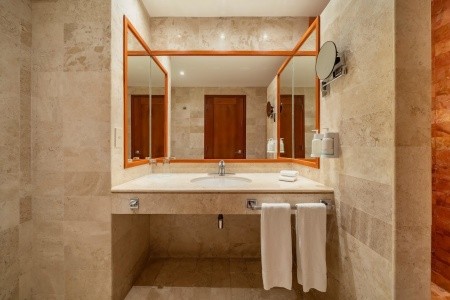 Mexiko Riviera Maya Iberostar Waves Paraíso Del Mar 12 dňový pobyt All Inclusive Letecky Letisko: Viedeň March 2026 ( 5/03/26-16/03/26)