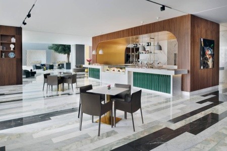 Spojené arabské emiráty Dubaj Mövenpick Jumeirah Village Triangle 8 dňový pobyt Polpenzia Letecky Letisko: Praha March 2026 ( 3/03/26-10/03/26)