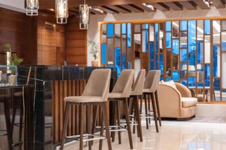 Spojené arabské emiráty Ras Al Khaimah Radisson Resort Ras Al Khaimah Marjan Island 6 dňový pobyt Raňajky Letecky Letisko: Praha February 2026 ( 9/02/26-14/02/26)