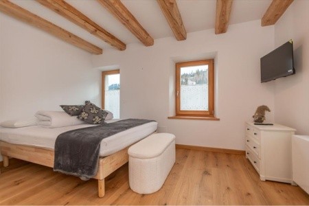 Ciesa Dela Maestra - 8