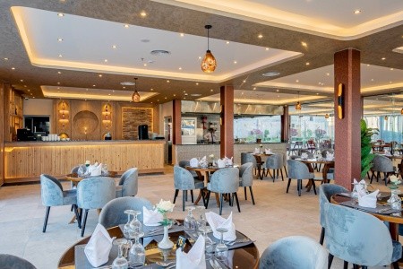 Egypt Hurghada Rewaya Majestic Resort 12 dňový pobyt All Inclusive Letecky Letisko: Viedeň April 2026 ( 8/04/26-19/04/26)