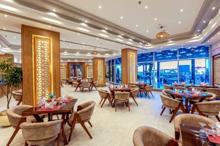 Egypt Hurghada Rewaya Majestic Resort 12 dňový pobyt All Inclusive Letecky Letisko: Viedeň April 2026 ( 8/04/26-19/04/26)