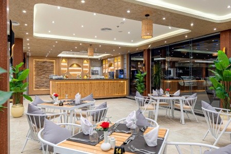 Egypt Hurghada Rewaya Majestic Resort 12 dňový pobyt All Inclusive Letecky Letisko: Viedeň April 2026 ( 8/04/26-19/04/26)