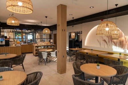 Slovensko Južné Slovensko Thermal Hotel Campino (Ex Penzion Thermal) 4 dňový pobyt Polpenzia Vlastná July 2026 (16/07/26-19/07/26)