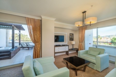 Turecko Kemer Crystal De Luxe Resort & Spa 7 dňový pobyt Ultra All inclusive Letecky Letisko: Viedeň March 2026 (20/03/26-26/03/26)