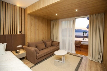 Albánsko Albánská riviéra Regina Blu 15 dňový pobyt All Inclusive Letecky Letisko: Praha June 2026 (22/06/26- 6/07/26)