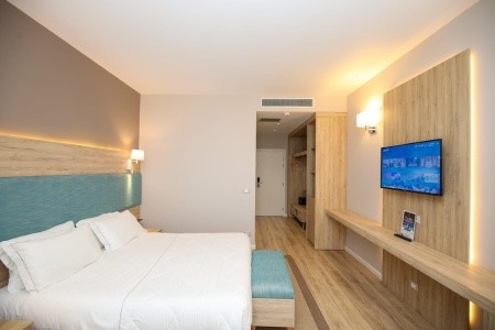 Albánsko Albánská riviéra Regina Blu 15 dňový pobyt All Inclusive Letecky Letisko: Praha June 2026 (22/06/26- 6/07/26)