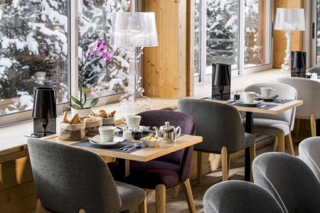 Francúzsko Alpe d´Huez Le Pic Blanc 4 dňový pobyt Raňajky Vlastná January 2027 ( 1/01/26- 4/01/27)