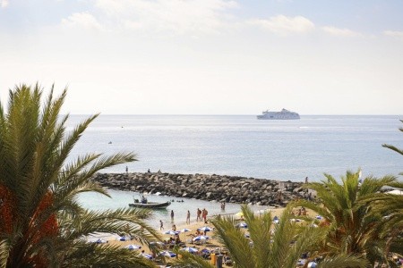 Kanárske ostrovy Tenerife Coral Compostela Beach 6 dňový pobyt Polpenzia Letecky Letisko: Budapešť October 2026 (11/10/26-16/10/26)
