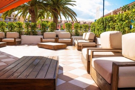 Kanárske ostrovy Tenerife Coral Compostela Beach 6 dňový pobyt Polpenzia Letecky Letisko: Budapešť October 2026 (11/10/26-16/10/26)