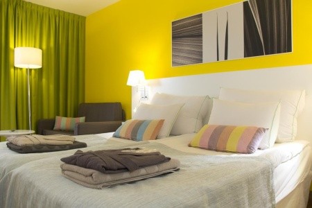 Kanárske ostrovy Tenerife Coral California 6 dňový pobyt Raňajky Letecky Letisko: Budapešť August 2026 (19/08/26-24/08/26)