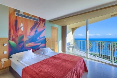 Madeira Caniço The Views Oasis 8 dňový pobyt Polpenzia Letecky Letisko: Budapešť September 2026 ( 7/09/26-14/09/26)