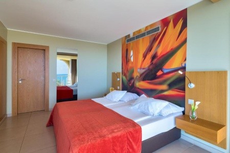 Madeira Caniço The Views Oasis 8 dňový pobyt Polpenzia Letecky Letisko: Budapešť September 2026 ( 7/09/26-14/09/26)