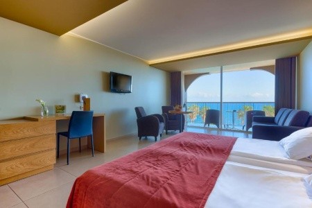 Madeira Caniço The Views Oasis 8 dňový pobyt Polpenzia Letecky Letisko: Budapešť September 2026 ( 7/09/26-14/09/26)