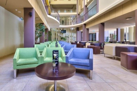 Madeira Caniço The Views Oasis 8 dňový pobyt Polpenzia Letecky Letisko: Budapešť September 2026 ( 7/09/26-14/09/26)