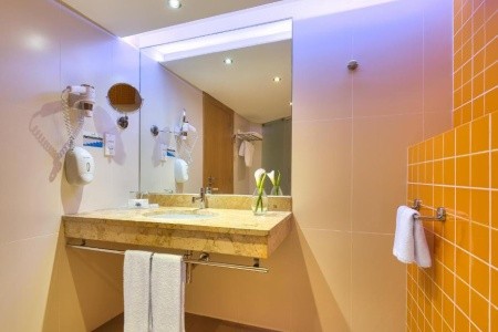 Madeira Caniço The Views Oasis 8 dňový pobyt Polpenzia Letecky Letisko: Budapešť September 2026 ( 7/09/26-14/09/26)