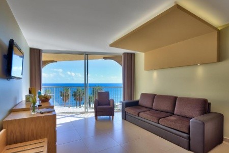 Madeira Caniço The Views Oasis 8 dňový pobyt Polpenzia Letecky Letisko: Budapešť September 2026 ( 7/09/26-14/09/26)