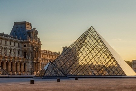 FRANCIE - PAŘÍŽ LETECKY, VERSAILLES A LOUVRE