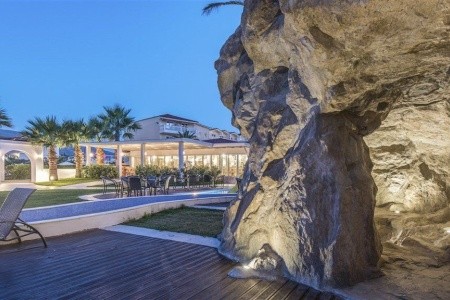 Galaxy Hotel Bw Premier Collection - 14