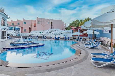 Minamark Beach Resort - 3