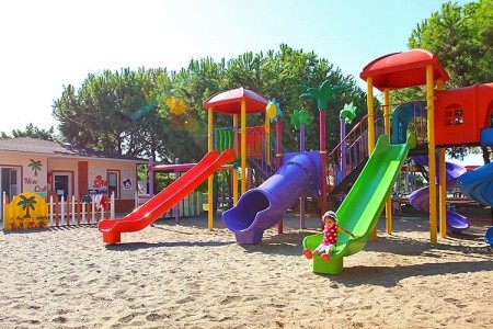 Turecko Alanya Club Turtas 11 dňový pobyt All Inclusive Letecky Letisko: Varšava August 2026 (31/08/26-10/09/26)