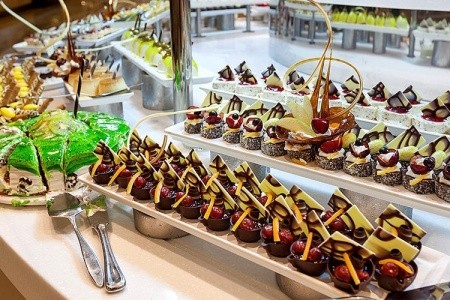 Turecko Side Royal Alhambra Palace 12 dňový pobyt Ultra All inclusive Letecky Letisko: Varšava August 2026 ( 6/08/26-17/08/26)