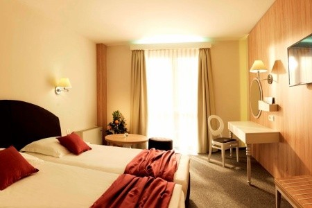 Slovinsko Portorož Socializing Hotel Mirna 6 dňový pobyt Polpenzia Vlastná May 2026 (30/05/26- 4/06/26)