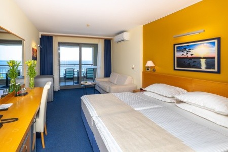 Chorvátsko Makarská riviéra Saudade 7 dňový pobyt Polpenzia Vlastná August 2026 ( 4/08/26-10/08/26)