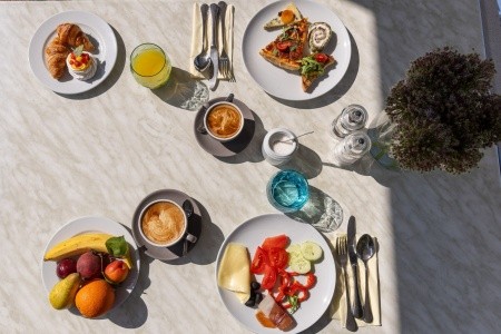 Chorvátsko Makarská riviéra Saudade 7 dňový pobyt Polpenzia Vlastná August 2026 ( 4/08/26-10/08/26)